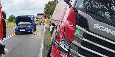 Pośpiech i nieprawidłowy manewr zakończony kolizją-50306