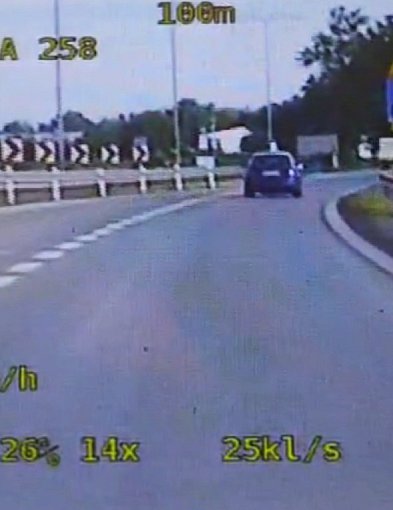 Za szybko przez Borkowo. Patrol SPEED zatrzymał 47-latka-50373