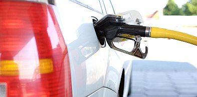 Benzyna i LPG tanieją, ale diesel nie chce odpuścić-50412