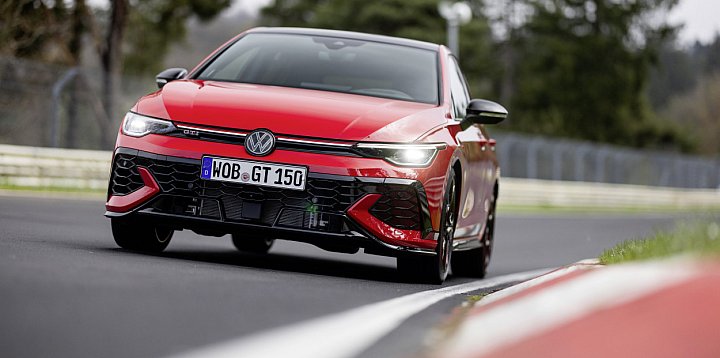 Volkswagen prezentuje najmocniejszego Golfa-50830