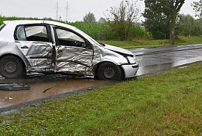 Tak się kończy za szybka jazda! Kobieta w szpitalu-50866
