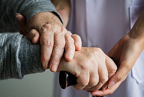 Ponad 2 tys. zł miesięcznie. Seniorzy i ich rodziny czekali na to latami-51260