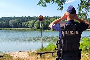 Plaża pełna ludzi, a potem… dramat. Policja ostrzega-51348