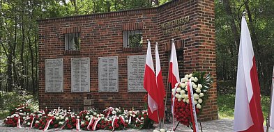 1 września apel pamięci w Lasach Gniewkowskich-51557