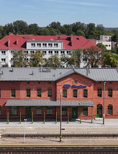 Historyczny dworzec w Mogilnie po wielkiej metamorfozie-51756