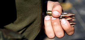 Sondaż: niemal połowa Polaków nie zgłosiłaby do obrony 