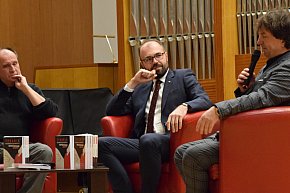 Spotkanie z Pawłem Kukizem i Krzysztofem Szczuckim-5911