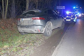 Porsche uderzyło w jaguara-5961