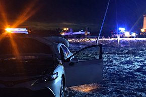 Przesadził z prędkością i uderzył w słup energetyczny-6017