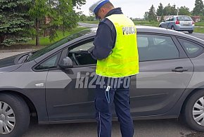 Myślał, że zgubi policjanta w kukurydzy. Miał 2,8 promila!-53376