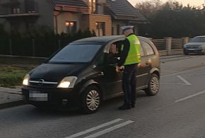 Ruszyli z kontrolami o świcie. Efekt?-53870