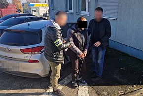 Zatrzymali kierowcę skradzionego w Niemczech volkswagena-54023