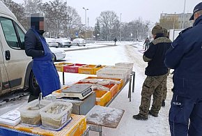Kontrole ryb na targowiskach. Służby ruszyły przed świętami-54606