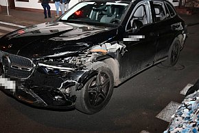 Nóż, gaz i ucieczka mercedesem. 36-latek zatrzymany po pościgu-55330