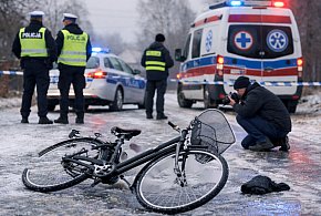 Śmiertelny upadek rowerzystki na oblodzonej jezdni-55474