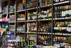 To codzienność wielu Polaków. Nowe dane o alkoholu niepokoją-55977