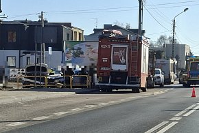 Poczwórna kraksa na skrzyżowaniu Św. Ducha i Długiej