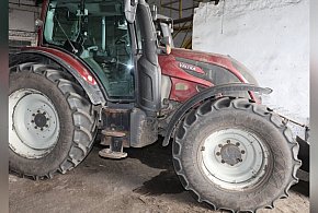 Przewiercił zbiornik w ciągniku i ukradł paliwo