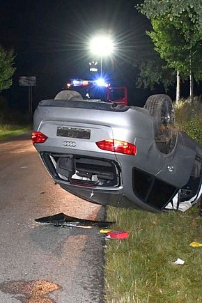Dachowanie audi w Połajewie-5639