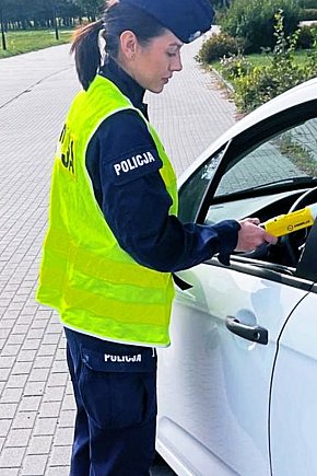 Policjanci sprawdzali trzeźwość kierowców-5740