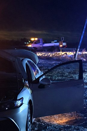 Przesadził z prędkością i uderzył w słup energetyczny-6017