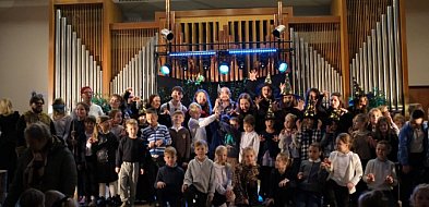 Muzyczna bajka „Jaś i Małgosia” zachwyciła najmłodszych-53921