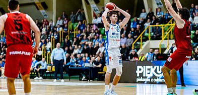 Debiut Krzysztofa Szubargi na ławce trenerskiej Noteci-55441