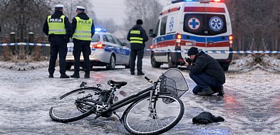 Śmiertelny upadek rowerzystki na oblodzonej jezdni-55474