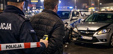 Uciekł po kolizji, ale go namierzyli. Kierowca miał alkohol we krwi-55951