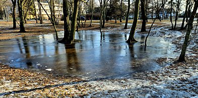 POV INOWROCŁAW:  Spacer po Solankach i… zamarznięte jeziora? ❄️