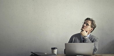 Zmiana pracy po 30. i 40. roku życia. Czy warto i jak to zrobić?