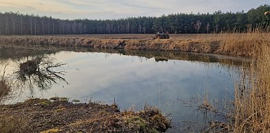 Otwarte zastawki na Kanale Bachorze. „To przyspiesza stepowienie Kujaw”