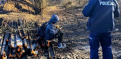 Policjanci sprawdzają pustostany. Chodzi o ludzkie życie