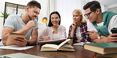 Finanse i rachunkowość czy cyberbezpieczeństwo? Wybierz swoje studia w 2026 roku!
