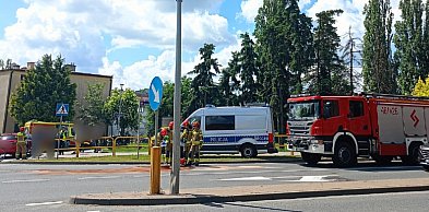 Kolizja  motocyklisty z osobówką w centrum miasta
