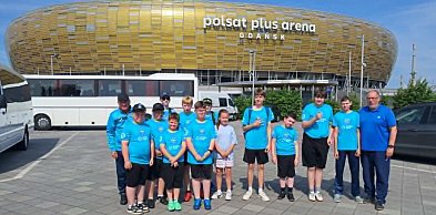 Piłka bez barier. Dzieci zagrały na wielkim stadionie