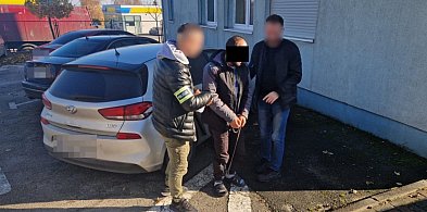 Zatrzymali kierowcę skradzionego w Niemczech volkswagena-54023