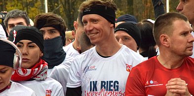 Na sportowo uczcili Święto Niepodległości!-54071