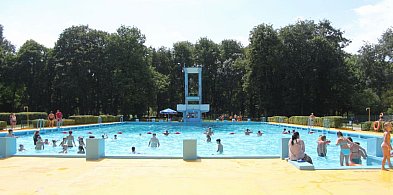 Ratusz: Mamy 24 mln zł na przebudowę odkrytego basenu-54984