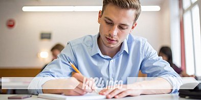 W poniedziałek ruszają próbne egzaminy maturalne i ósmoklasistów-55825