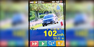 Pędził Passatem przez Strzelno 102 km/h-52146