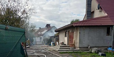 Osiem zastępów straży pożarnej w akcji-52943