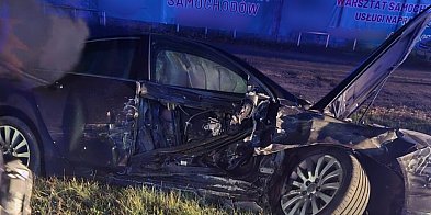 Trzy osoby w szpitalu po kraksie opla i mazdy-54053