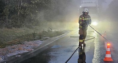 Pulpa ziemniaczana zablokowała drogę krajową nr 15-52755