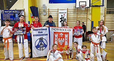 Dwa turnieje, 14 medali. Karatecy w formie-53537