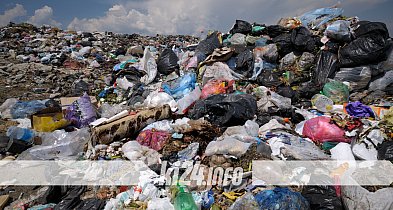 Śledztwo po zawiadomieniu wojewody. Sprawa dotyczy składowiska w Giebni-53564