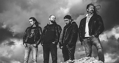 Premierowy teledysk grupy Panzerflower z Gniewkowa-53651