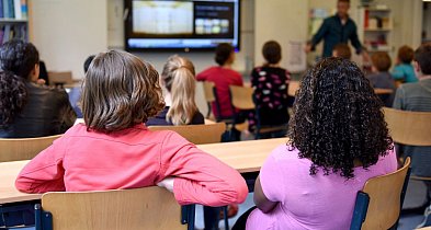 Radni przed decyzją. Szkoły do zamknięcia?-53858