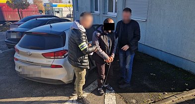 Zatrzymali kierowcę skradzionego w Niemczech volkswagena-54023