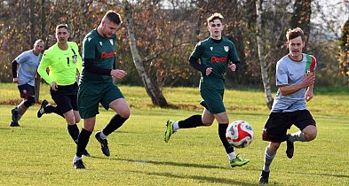 Orłowianka remisem z Dębem Barcin kończy jesień-54188